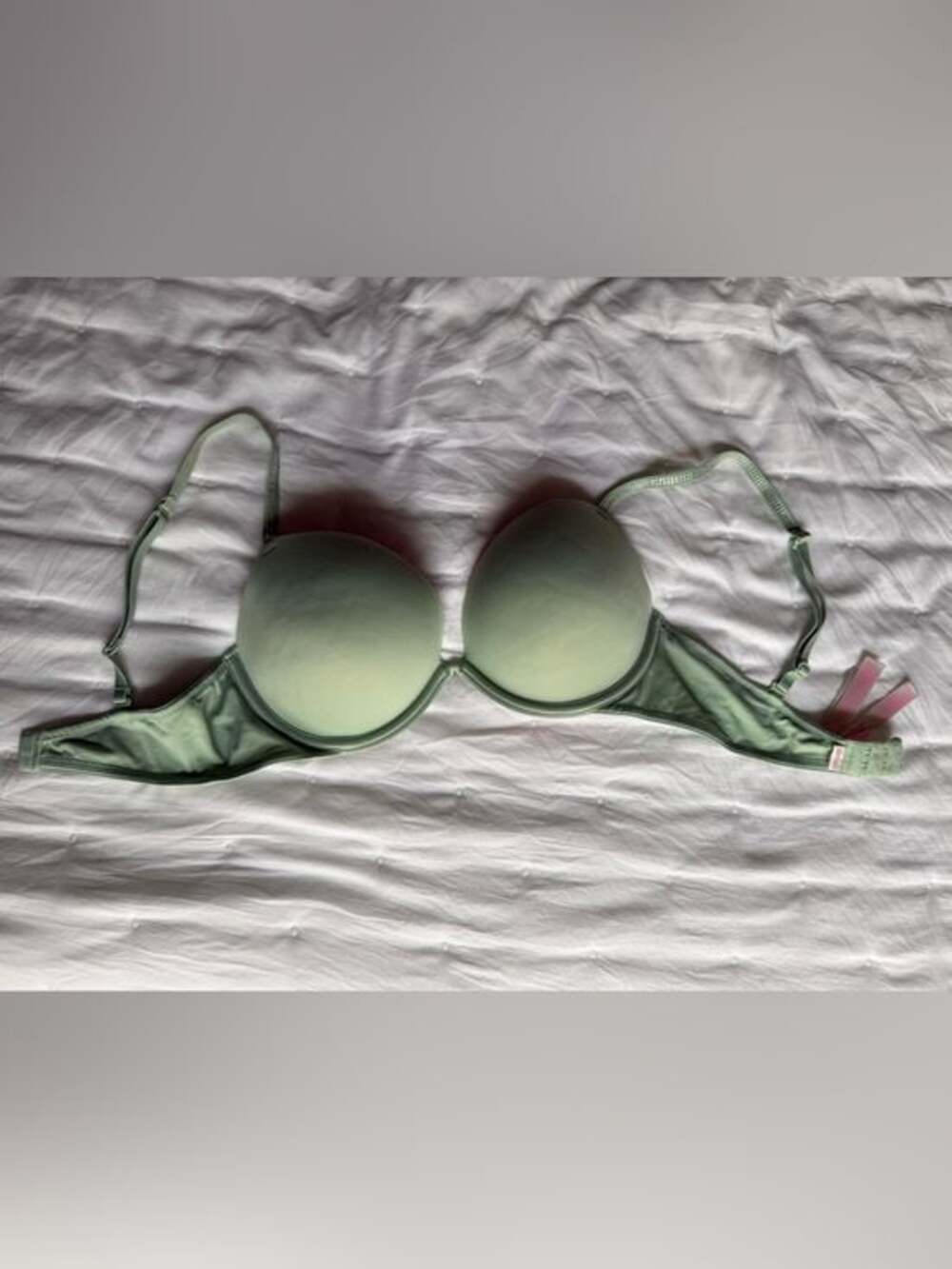 PINK Victoria's Secret Mint Green Lightly Padded T-Shirt Bra